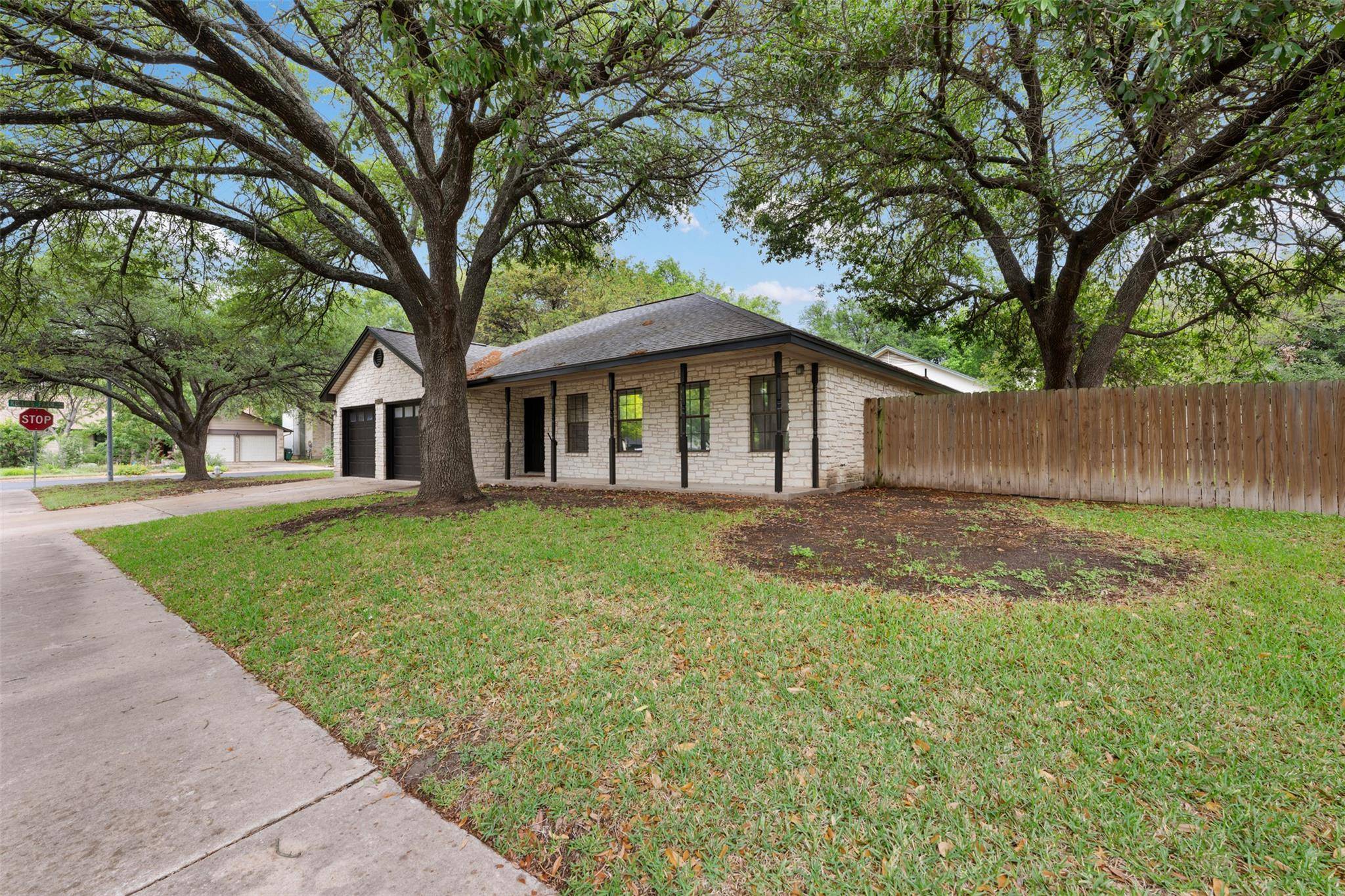 2306 Alimony CV, Austin, TX 78727