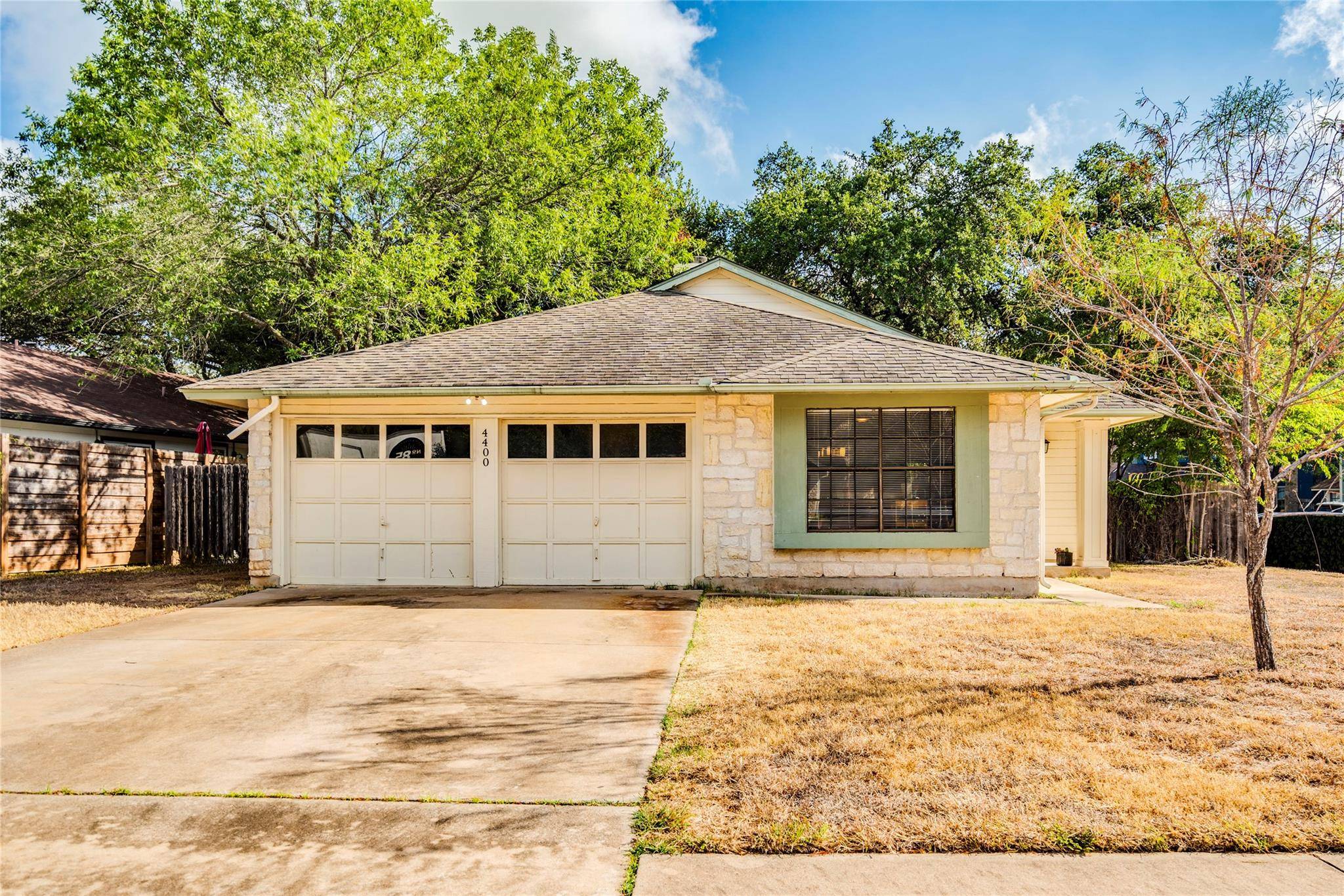 4400 Manzanillo DR, Austin, TX 78749