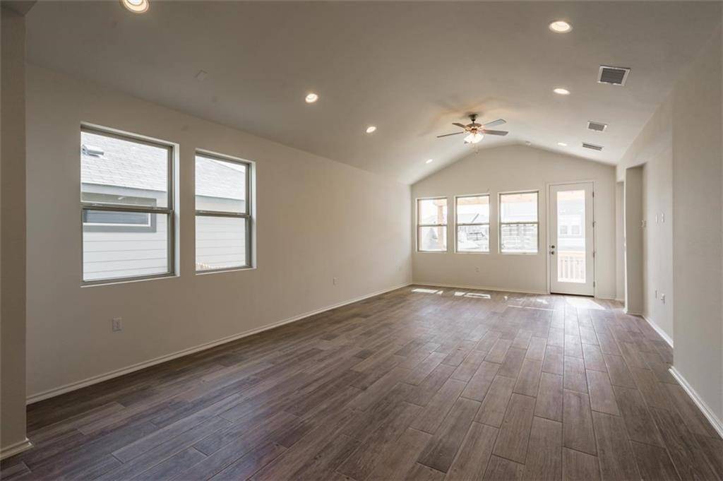 1911 Crimson Rosella Trail TRL, Austin, TX 78728