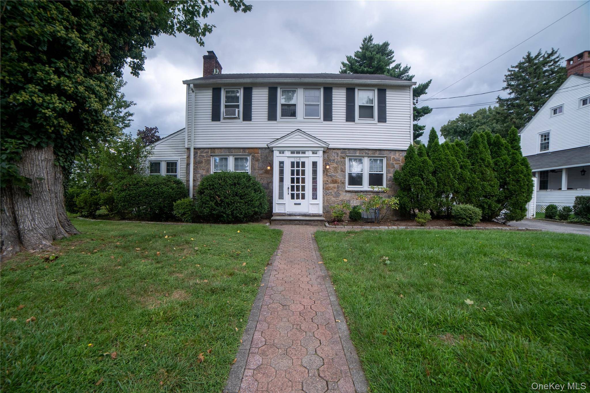 154 Bell RD, Scarsdale, NY 10583