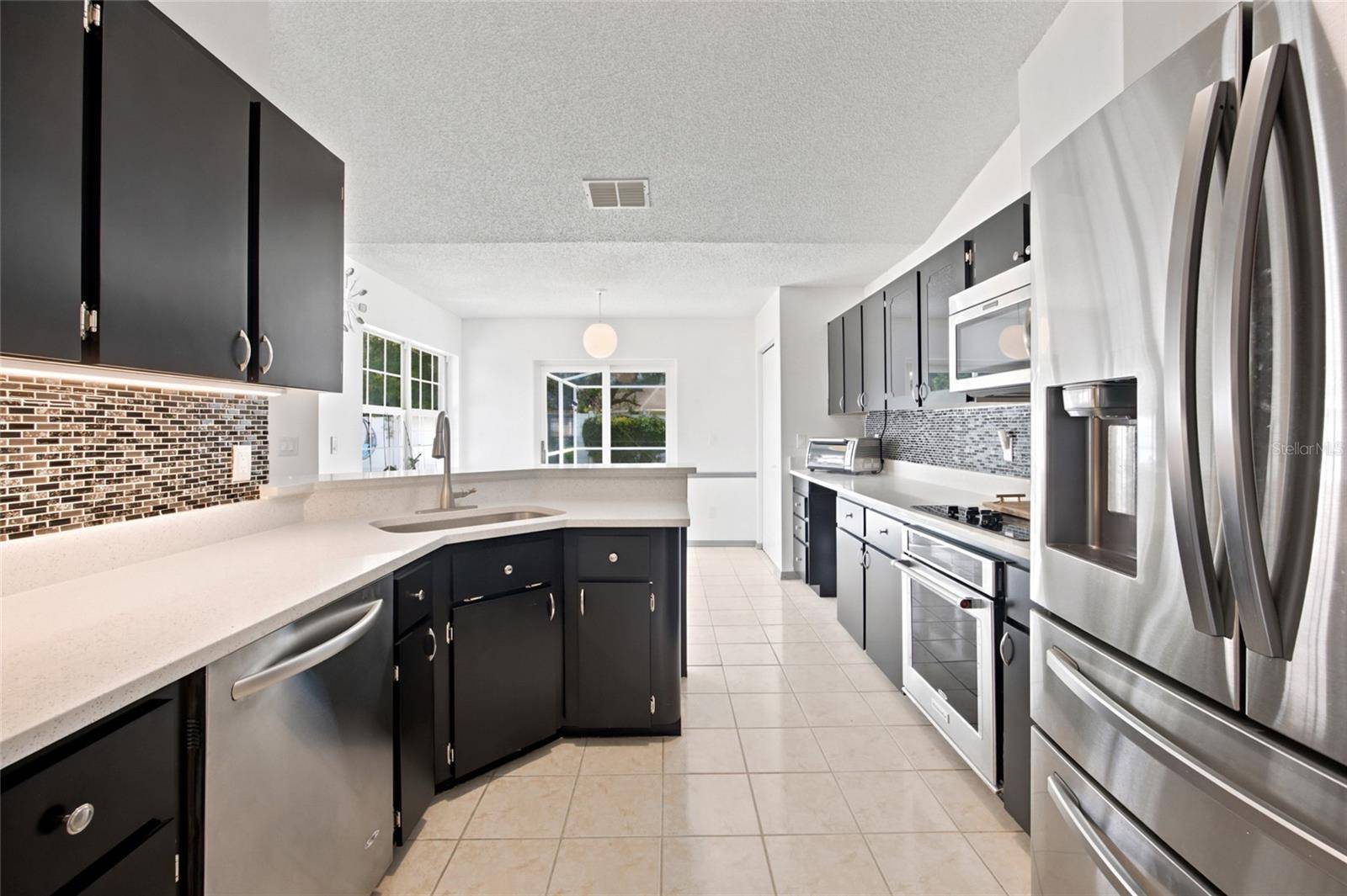 13677 SW 40TH AVENUE RD, Ocala, FL 34473