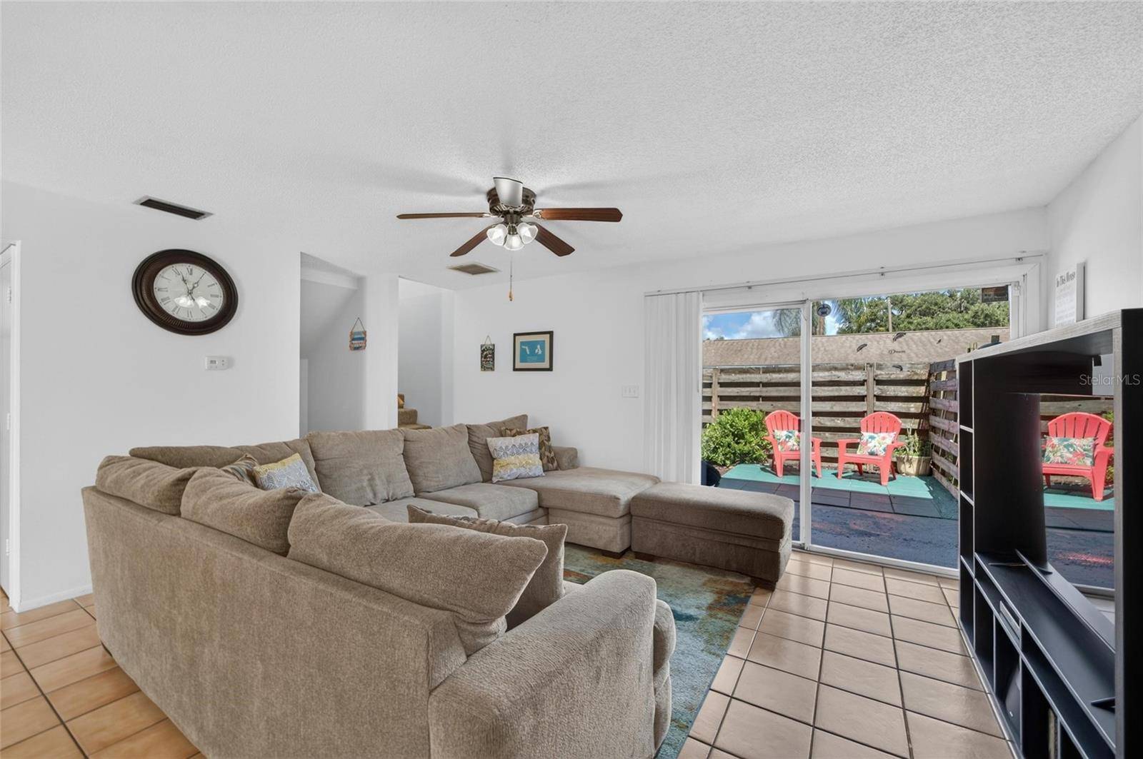 1131 LONGFELLOW RD, Sarasota, FL 34243