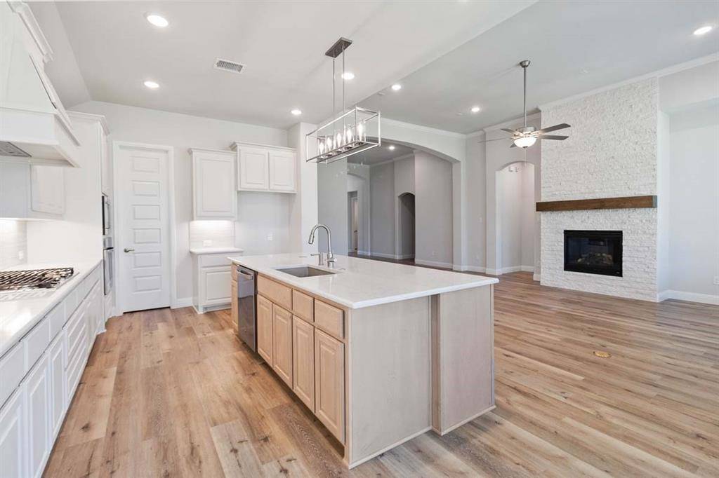 3416 La Escalera Pass, Royse City, TX 75189