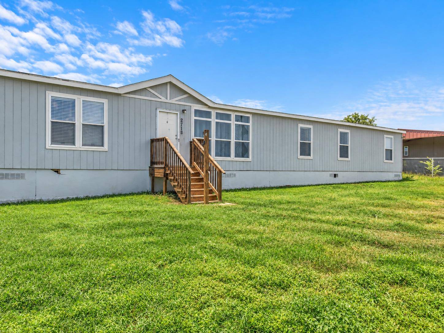 271 Alma LN, Kyle, TX 78640