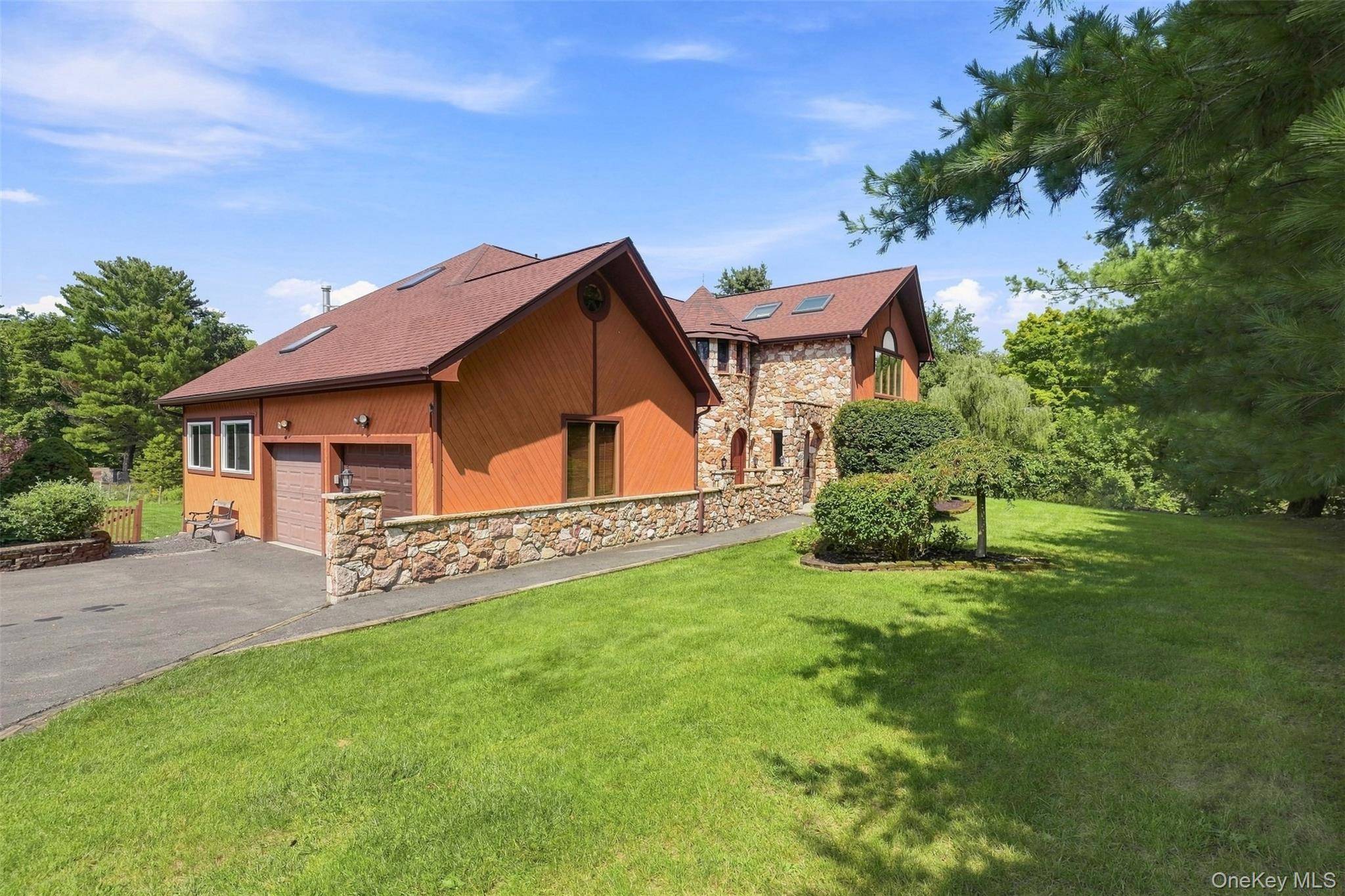 289 Pine Grove RD, Middletown, NY 10940