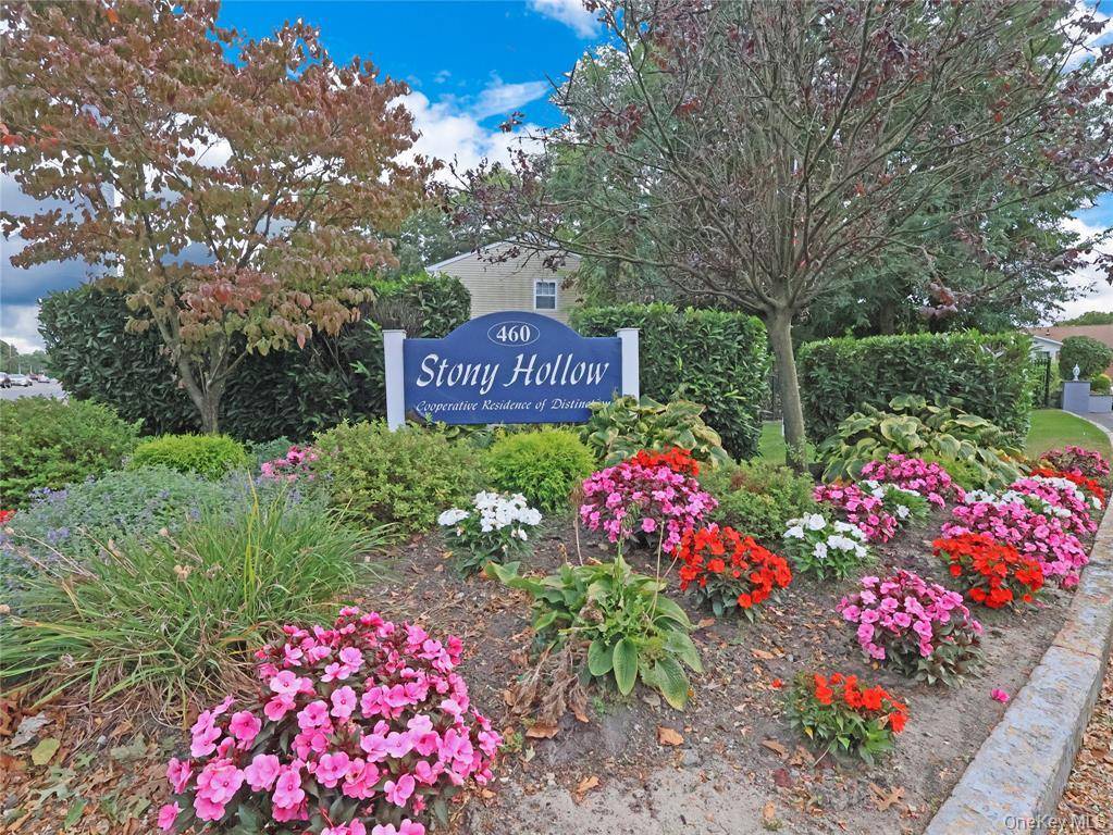 460 Old Town Road #3-O, Port Jefferson Station, NY 11776