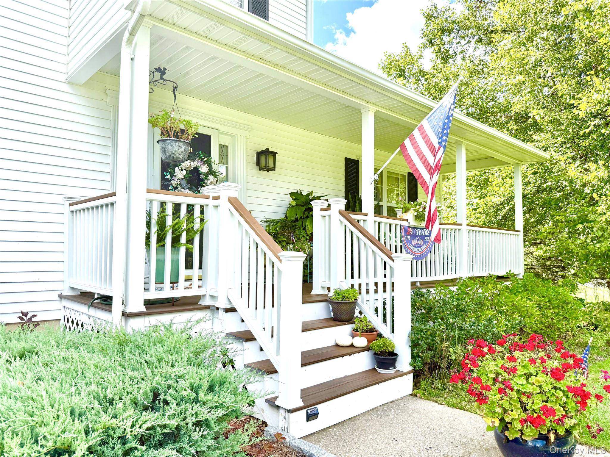 41 W Deer TRL, Pawling, NY 12564
