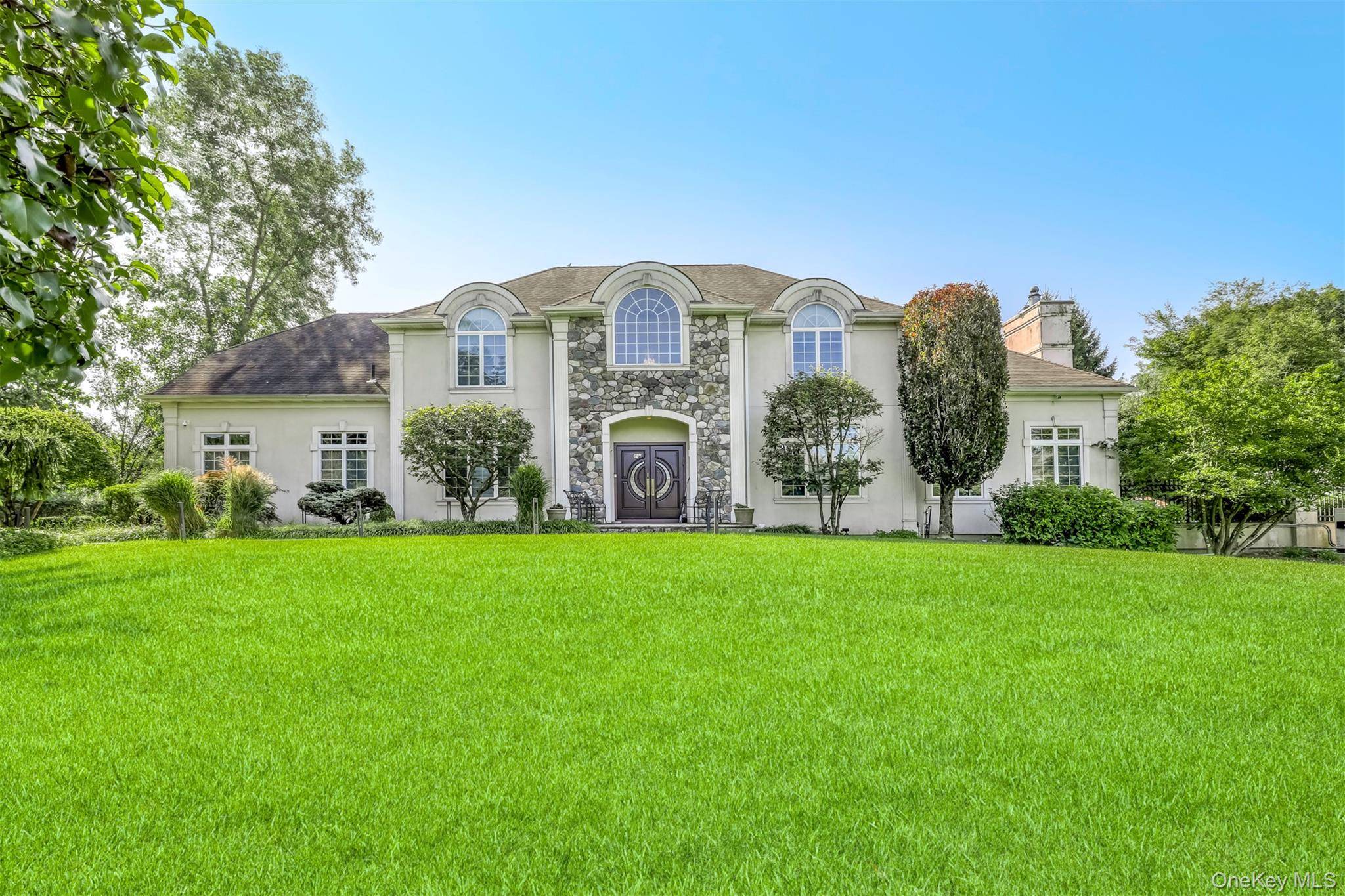 10 Cobblestone Farm CT, Suffern, NY 10901