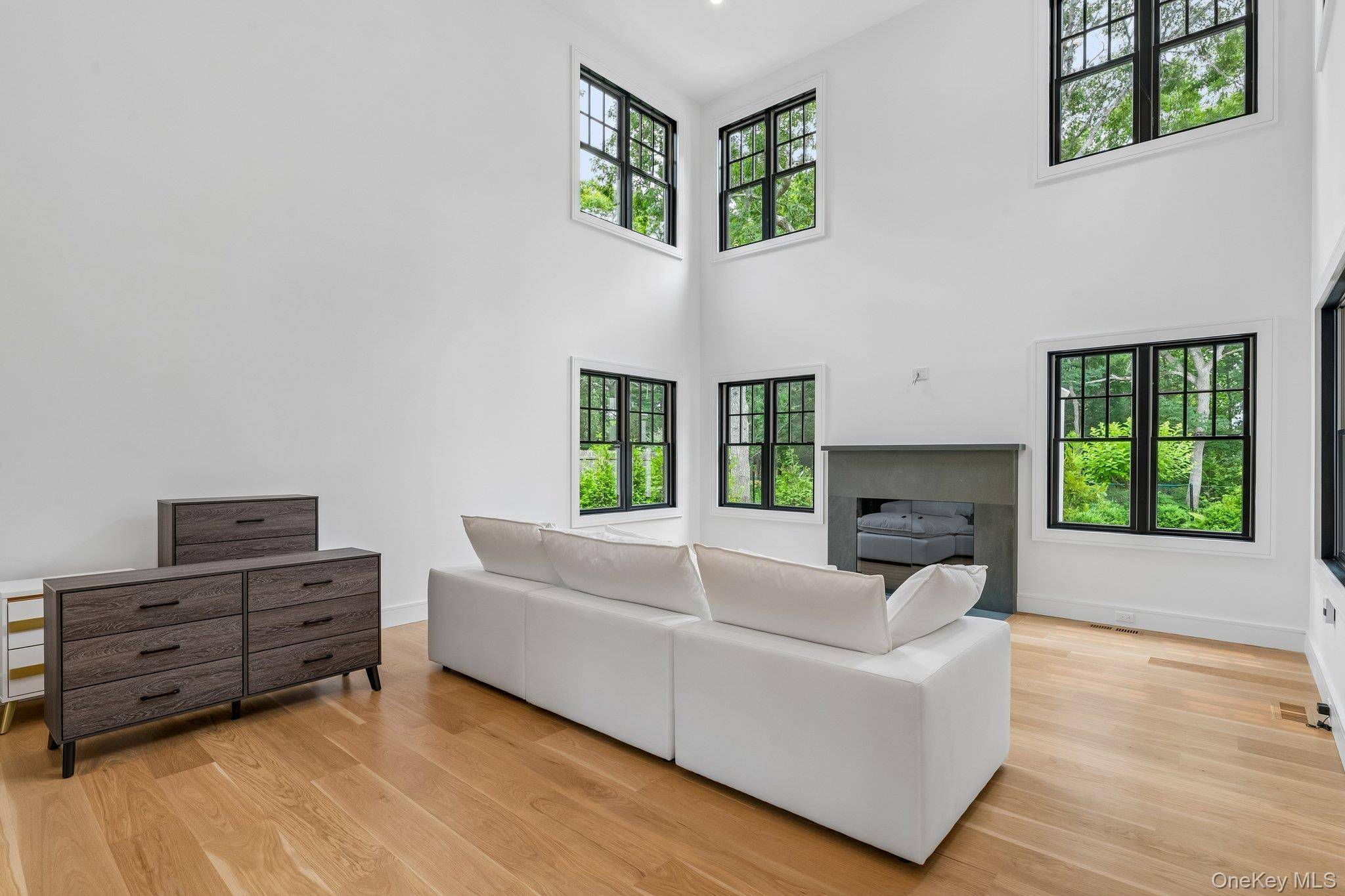 46 Towhee TRL, East Hampton, NY 11937