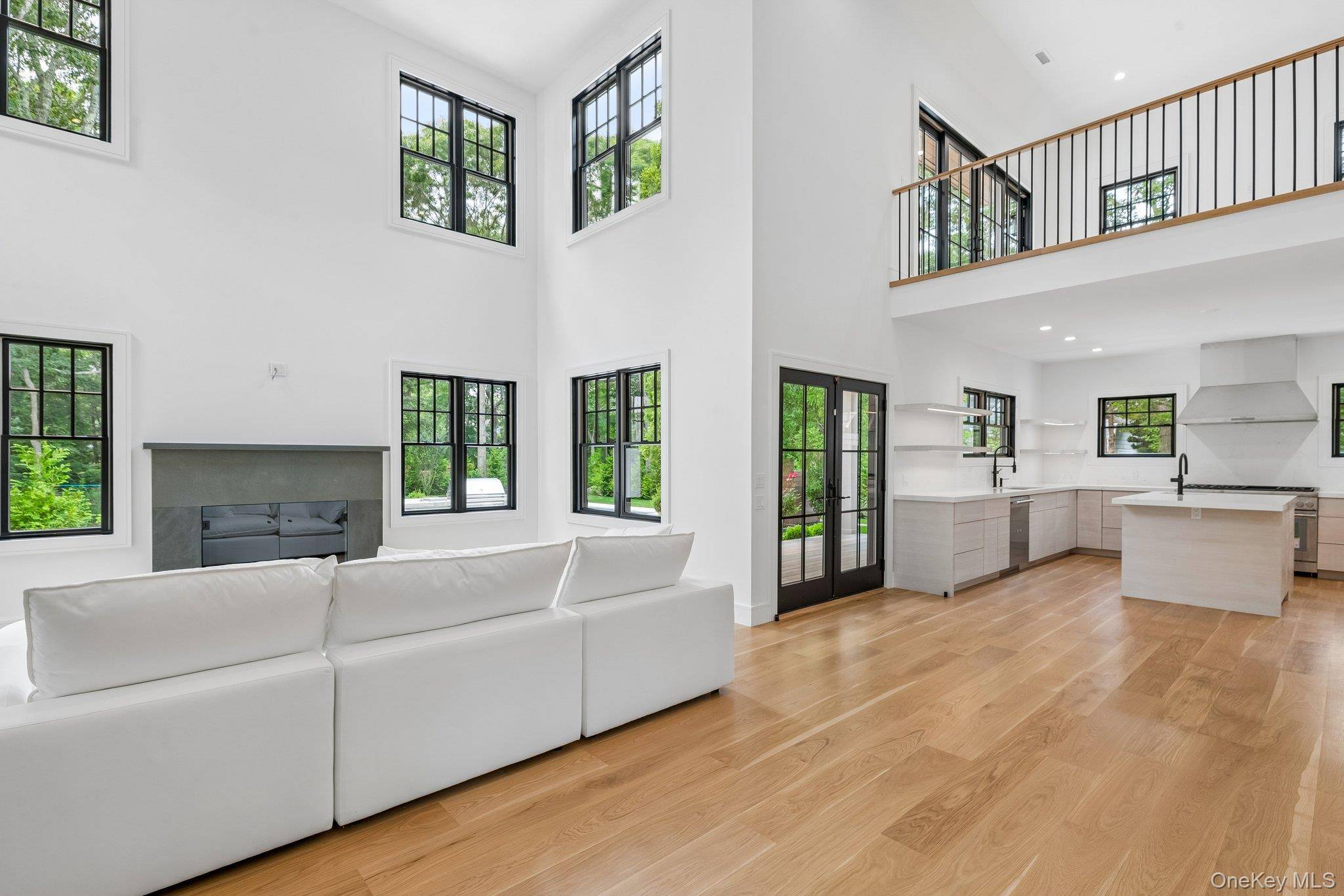 46 Towhee TRL, East Hampton, NY 11937