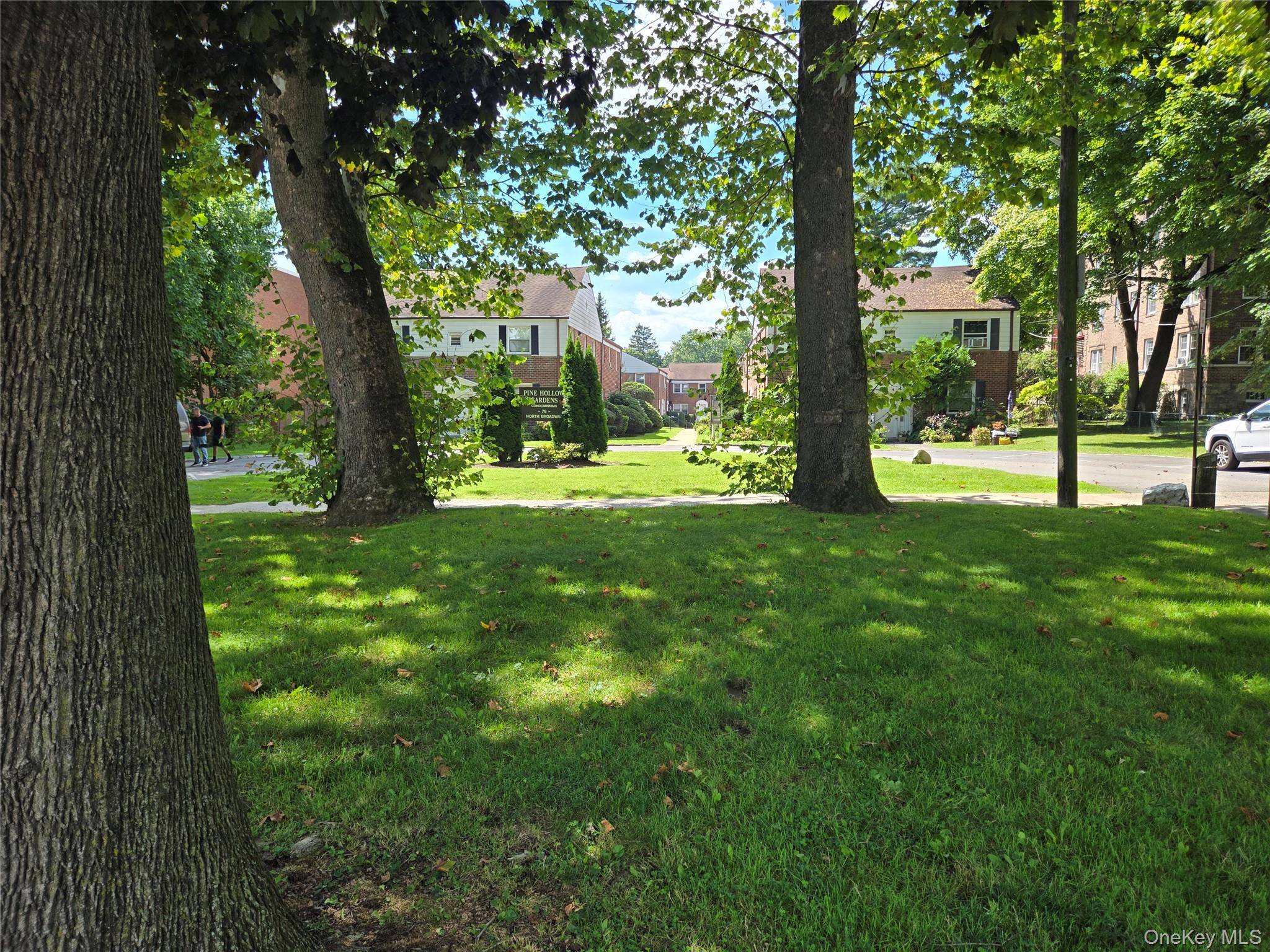 79 N Broadway #D2, White Plains, NY 10603