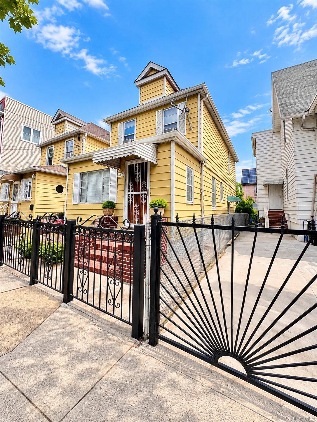 10117 46th AVE, Corona, NY 11368