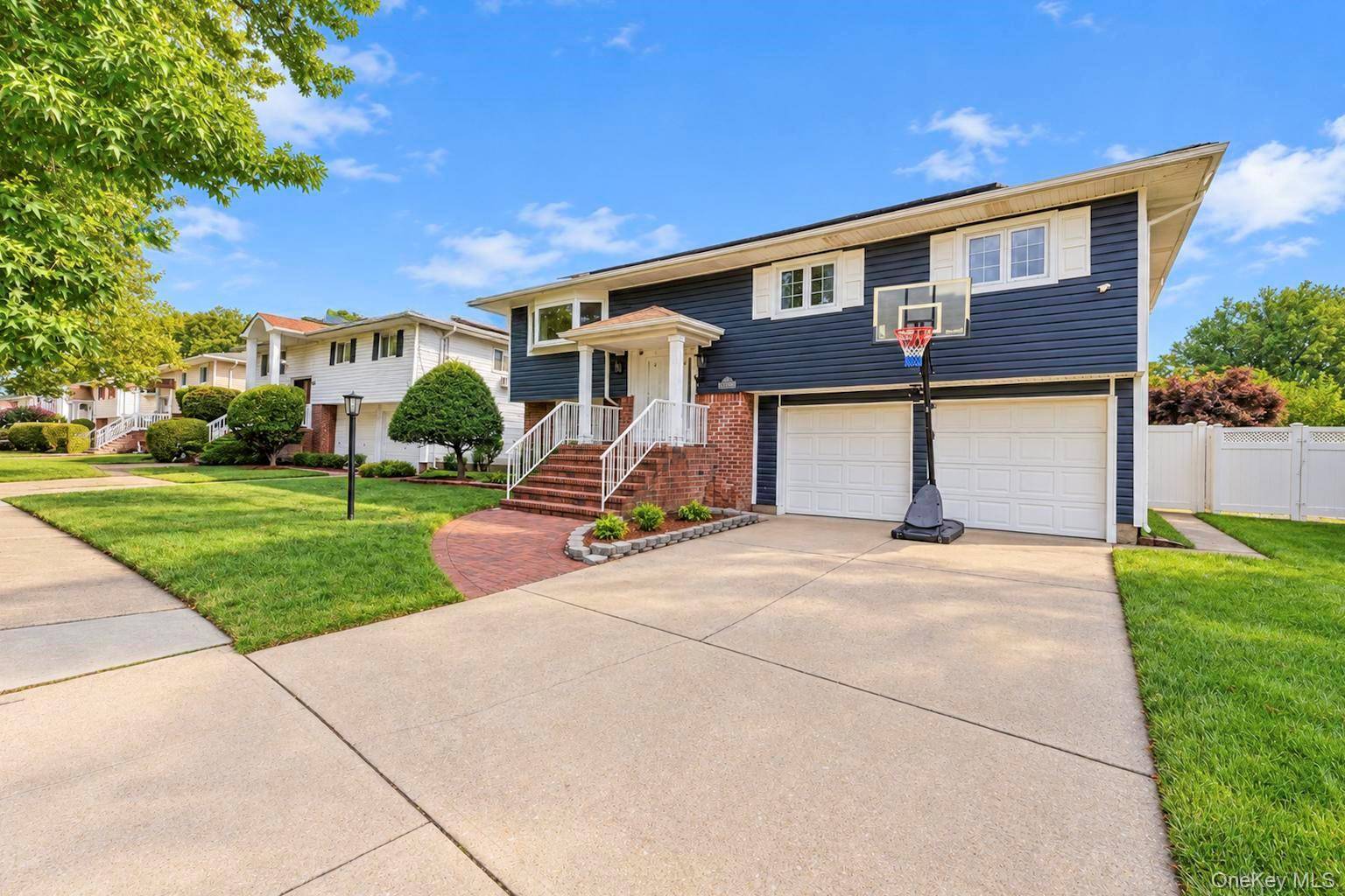 1020 Wood Park DR, Baldwin, NY 11510