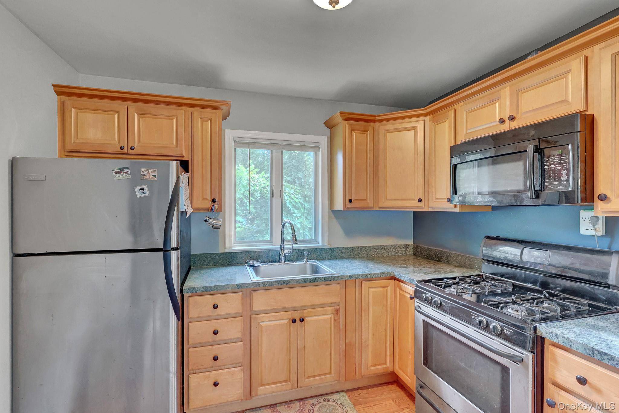 130 Hawthorne RD, Rocky Point, NY 11778