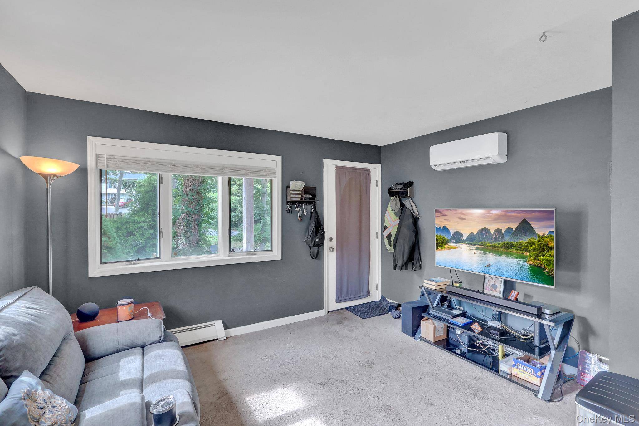 130 Hawthorne RD, Rocky Point, NY 11778