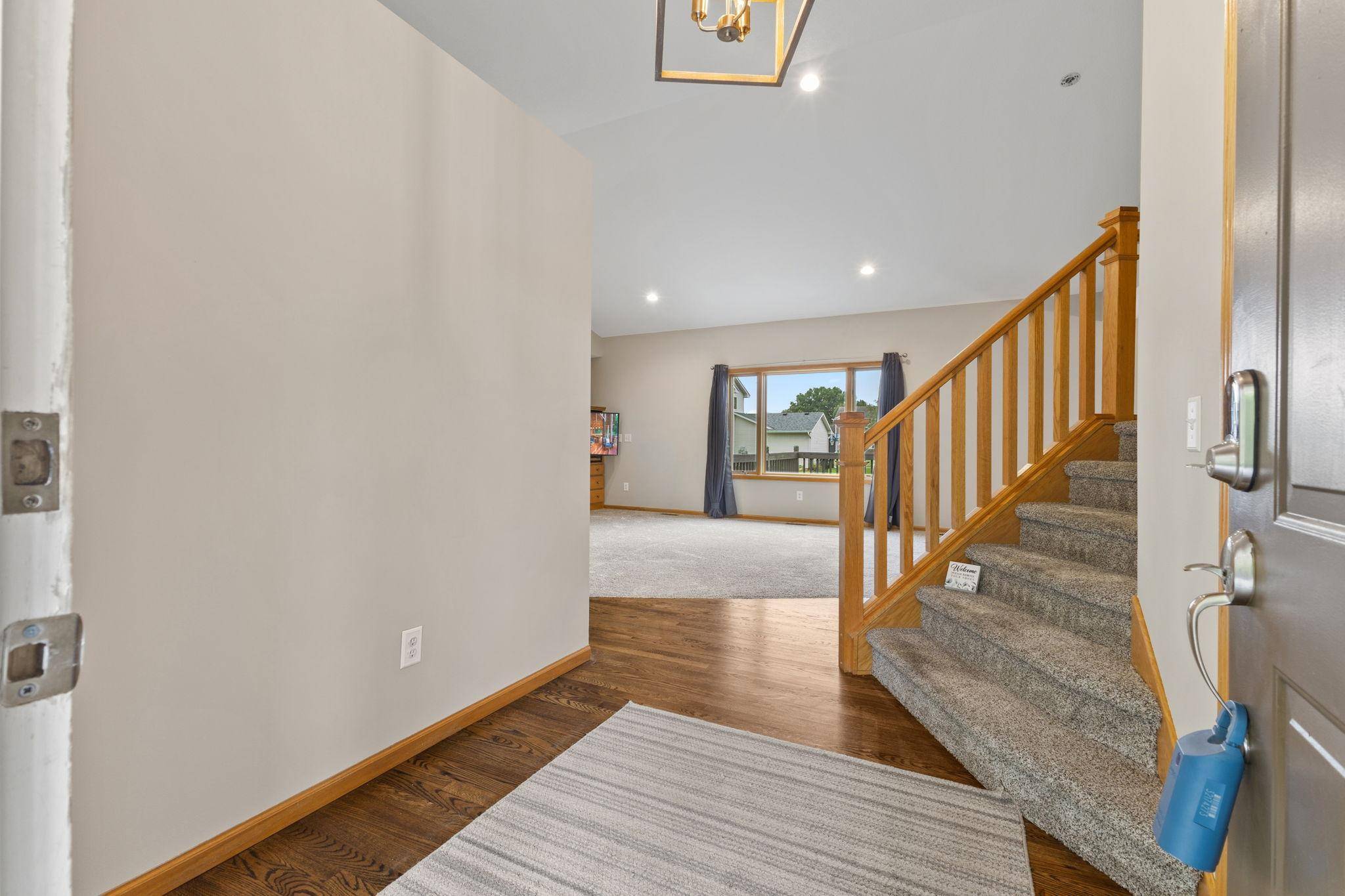 1454 159th AVE NW, Andover, MN 55304