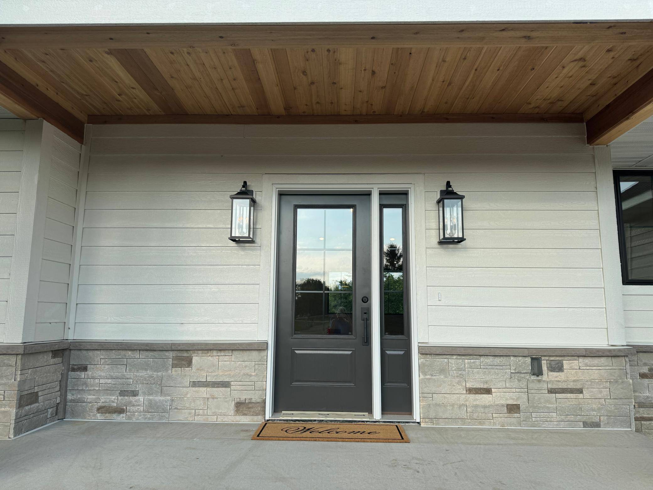 1215 Moor Stone DR NE, Alexandria, MN 56308