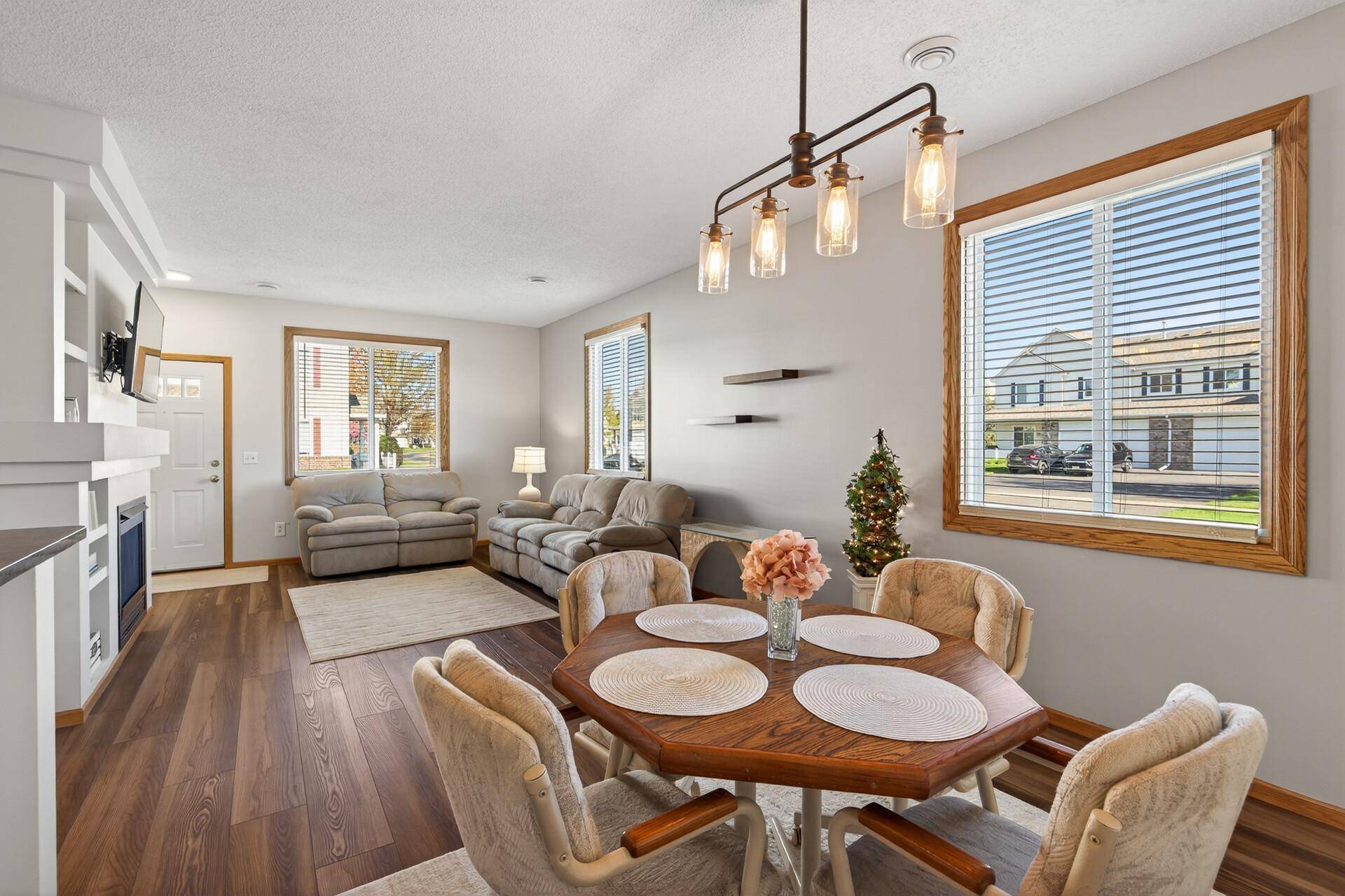 18451 97th PL N, Maple Grove, MN 55311