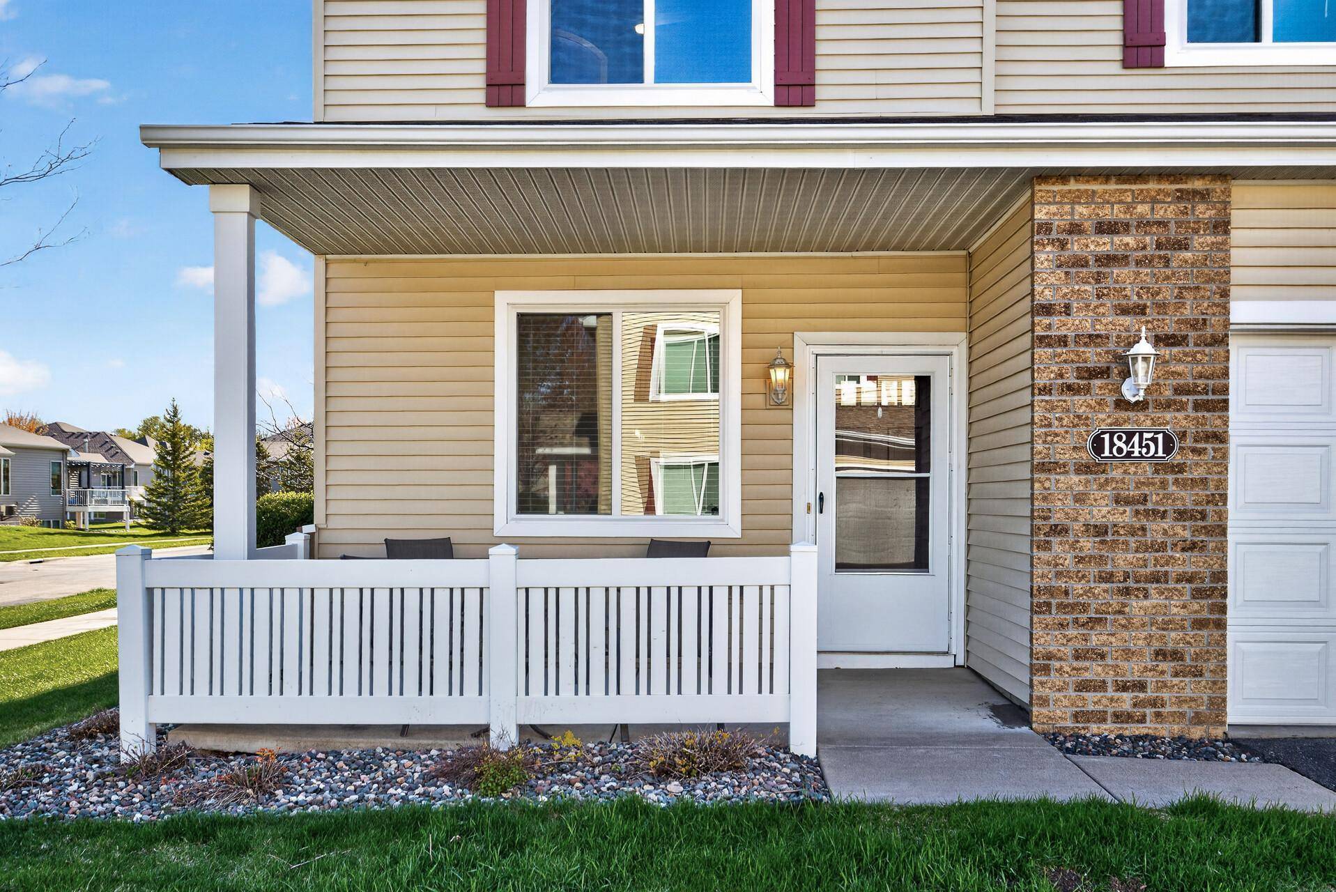 18451 97th PL N, Maple Grove, MN 55311