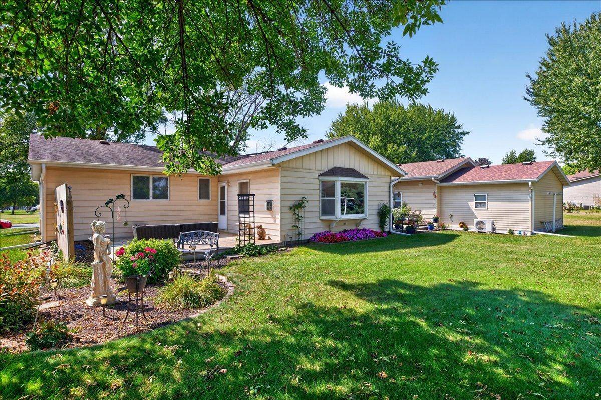 114 8th AVE NW, Lonsdale, MN 55046
