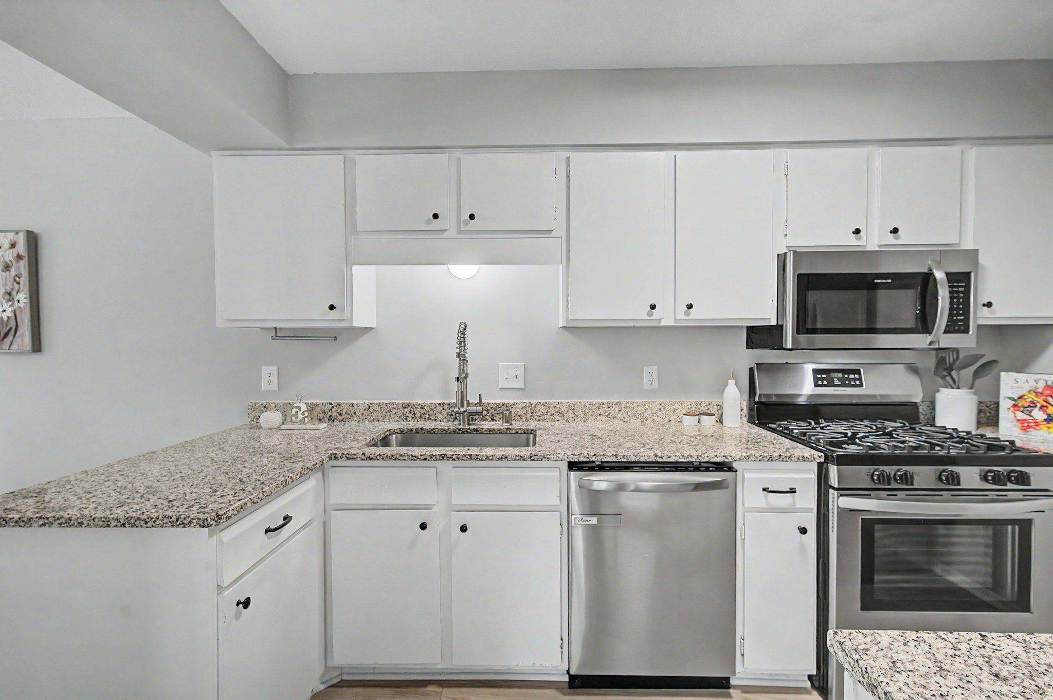 9979 105th PL N, Maple Grove, MN 55369
