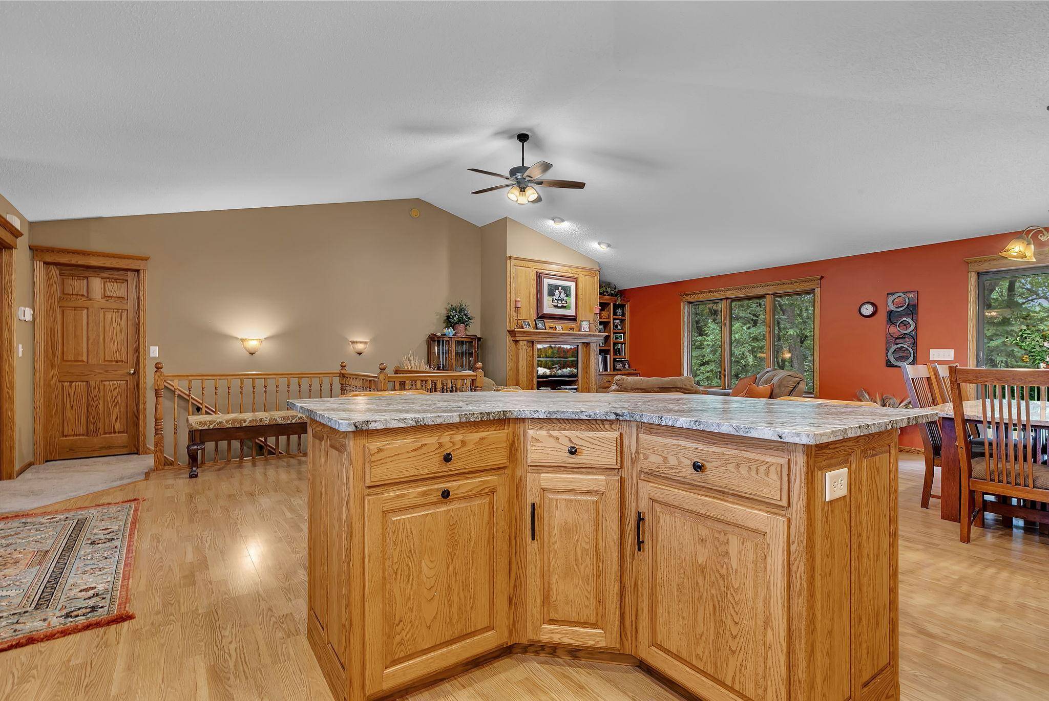 19868 Edgeton RD, Richmond, MN 56368