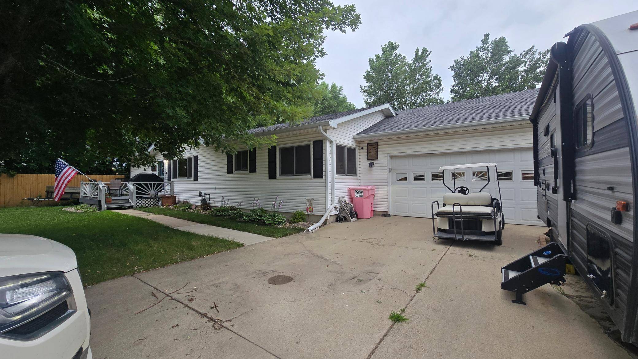 197 2nd ST NE, Clarks Grove, MN 56016