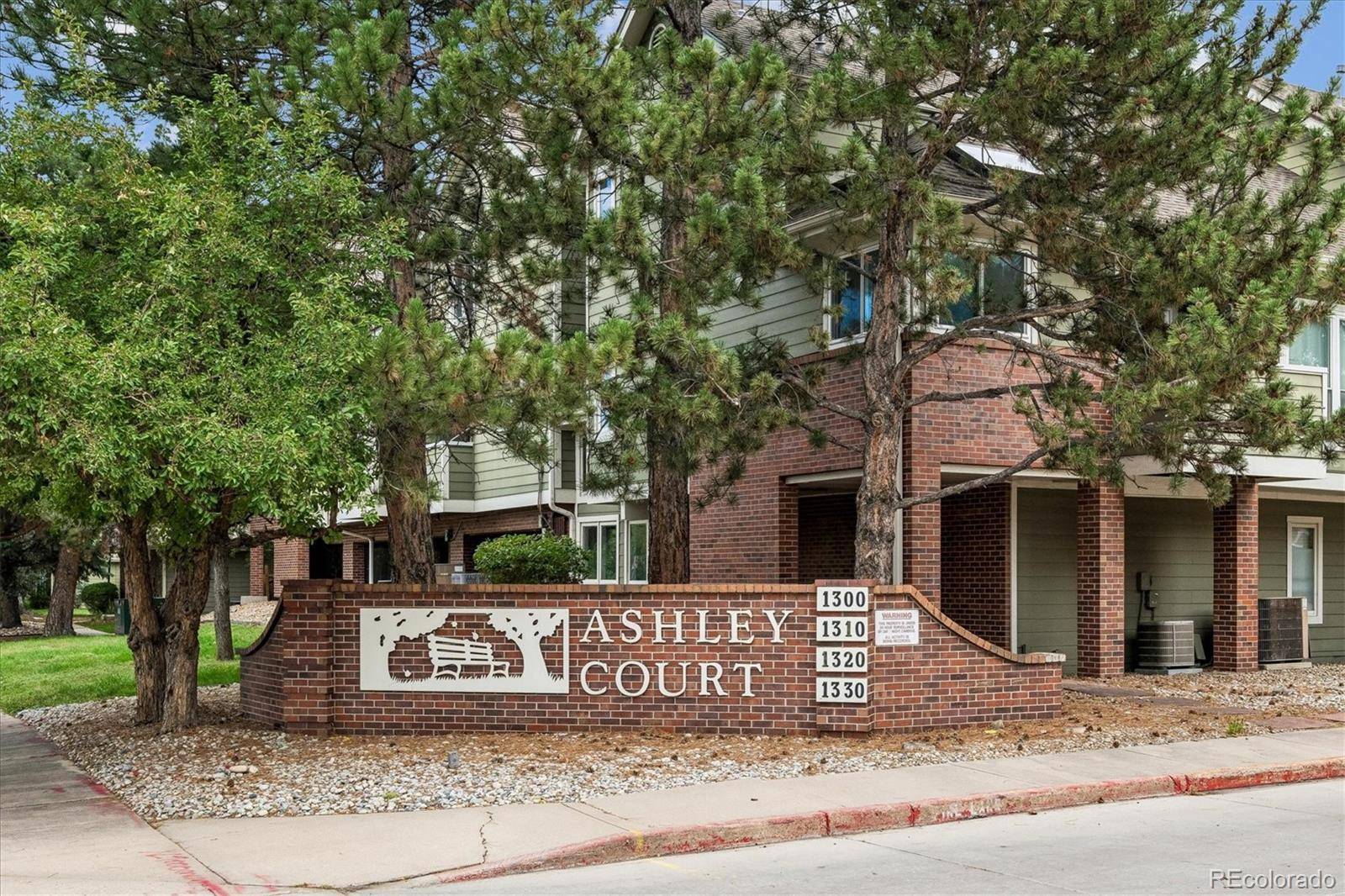 1300 S Monaco Street Pkwy #9-G, Denver, CO 80224