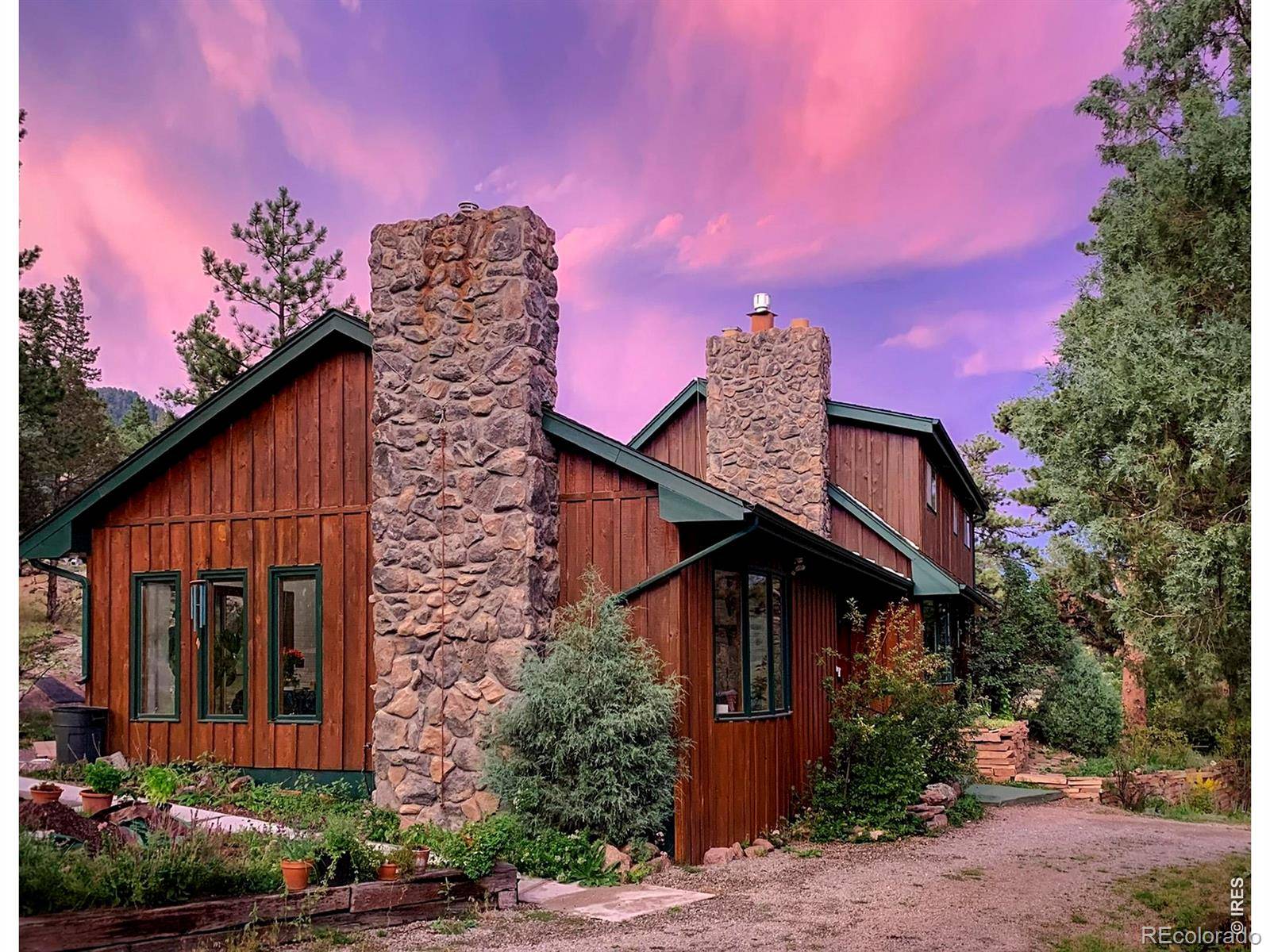 5 Mohawk RD, Lyons, CO 80540