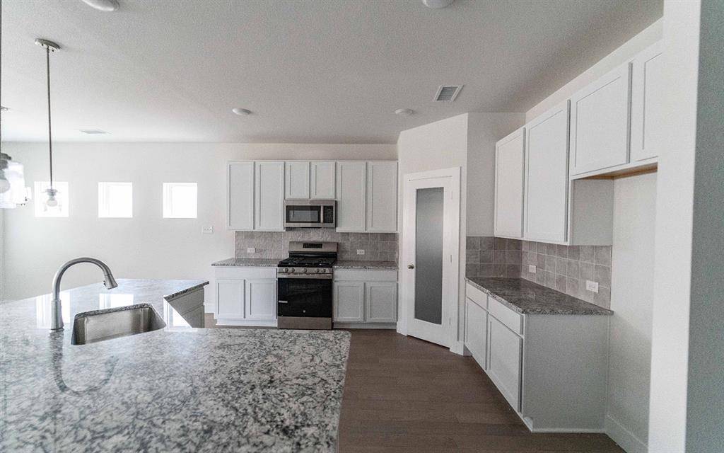 2213 Ridgecrest Lane, Sherman, TX 75092