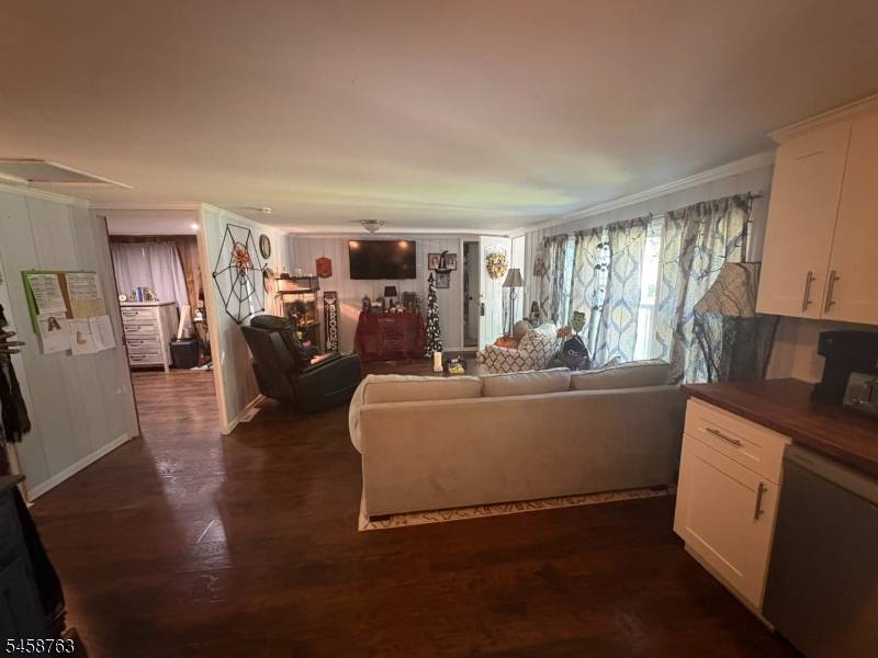 65 Upper Lake Dr, Wantage Twp., NJ 07461
