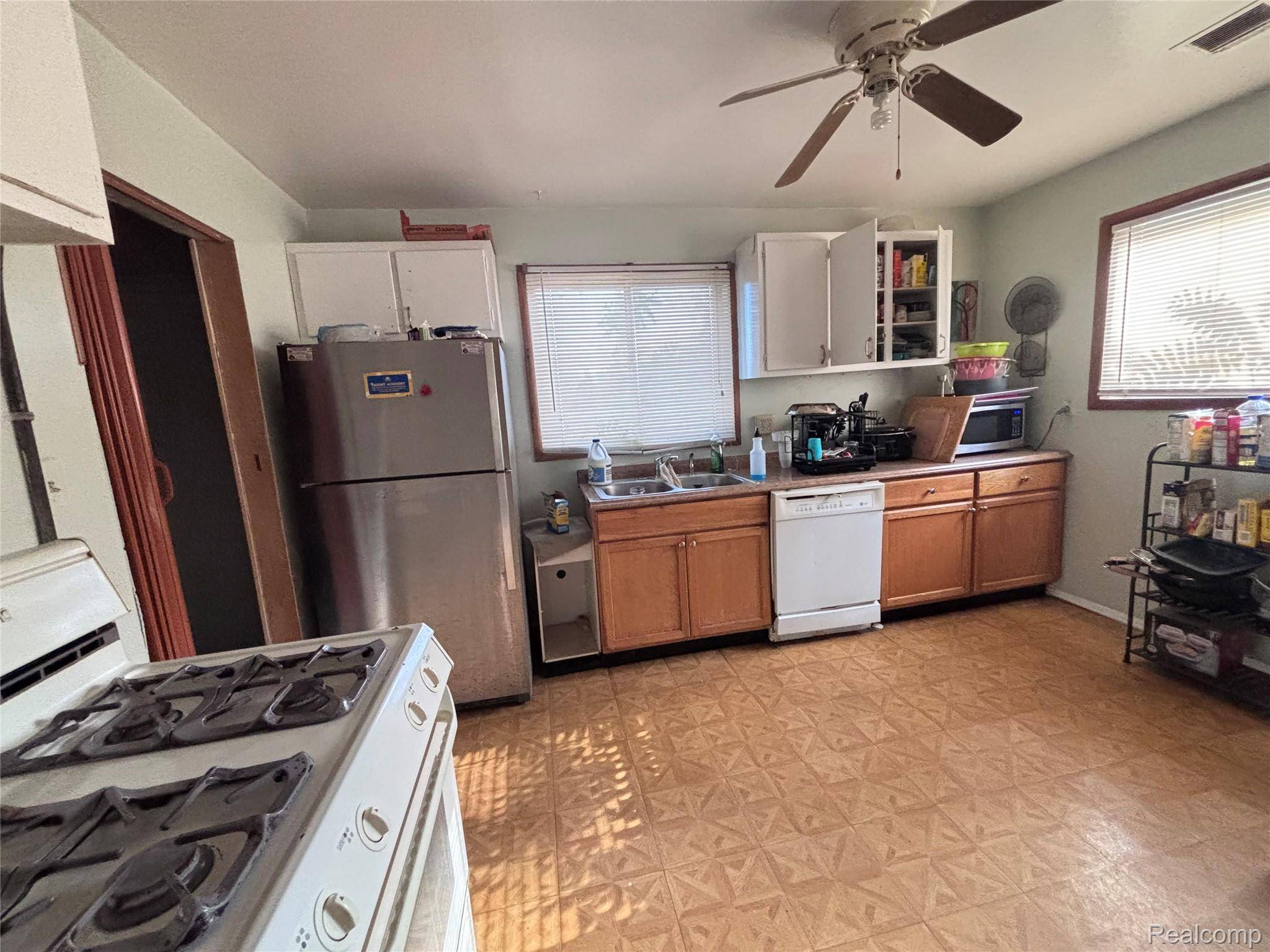 16500 Asbury PARK, Originalcity, MI 48235