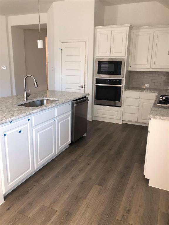 3303 Montgomery Avenue, Melissa, TX 75454