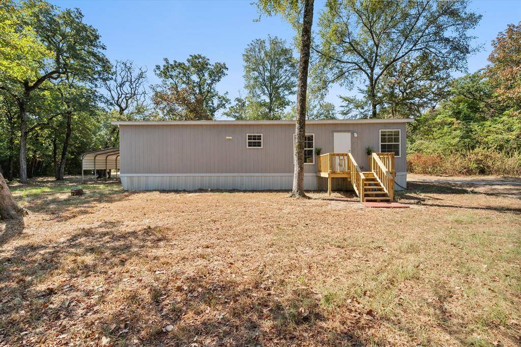 139 PR 440, Buffalo, TX 75831