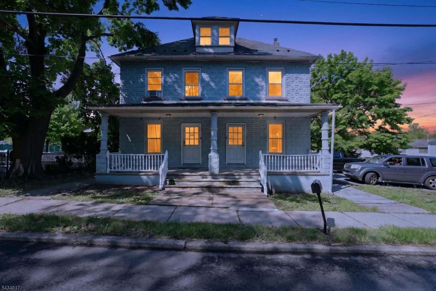 582-584 Roseberry St, Phillipsburg Town, NJ 08865