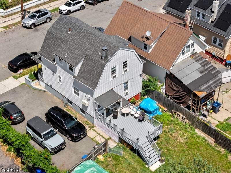 205-207 E 24Th St, Paterson City, NJ 07514