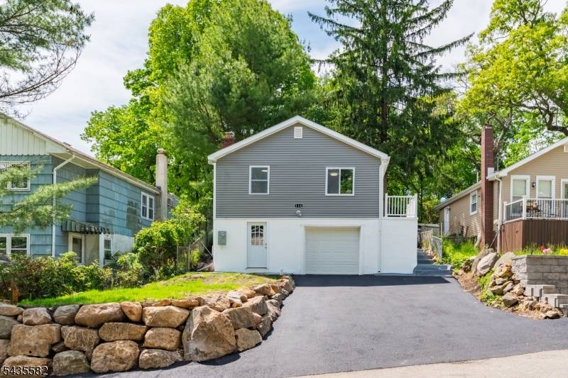 116 Bucknell Trl, Hopatcong Boro, NJ 07843