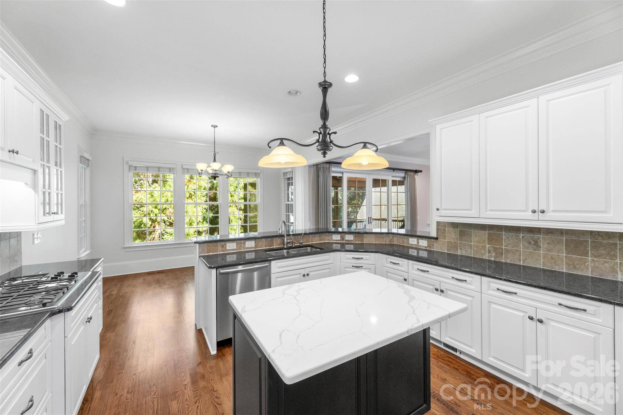 8928 Heydon Hall CIR, Charlotte, NC 28210