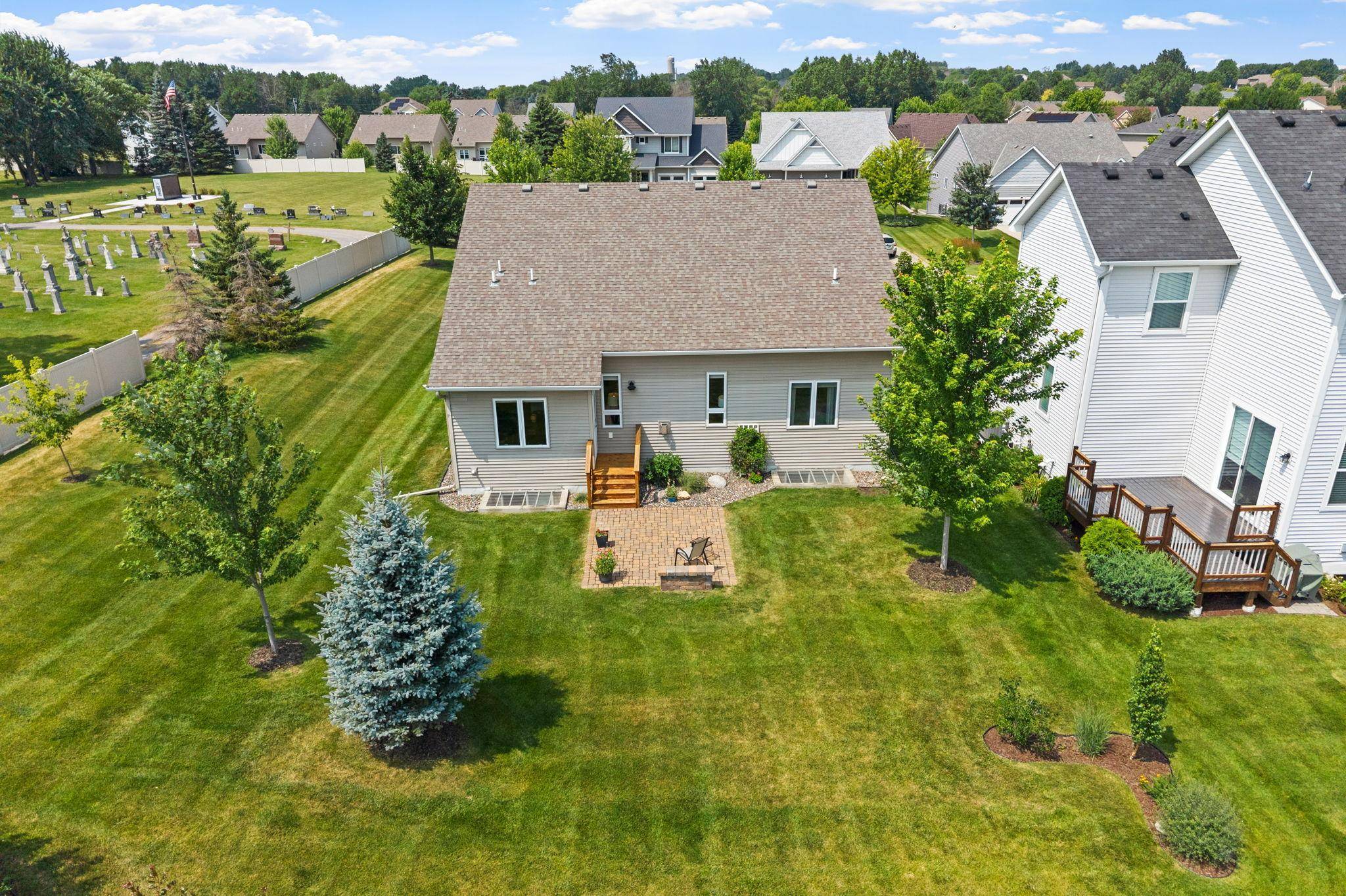 12096 Malisa CT, Rogers, MN 55374