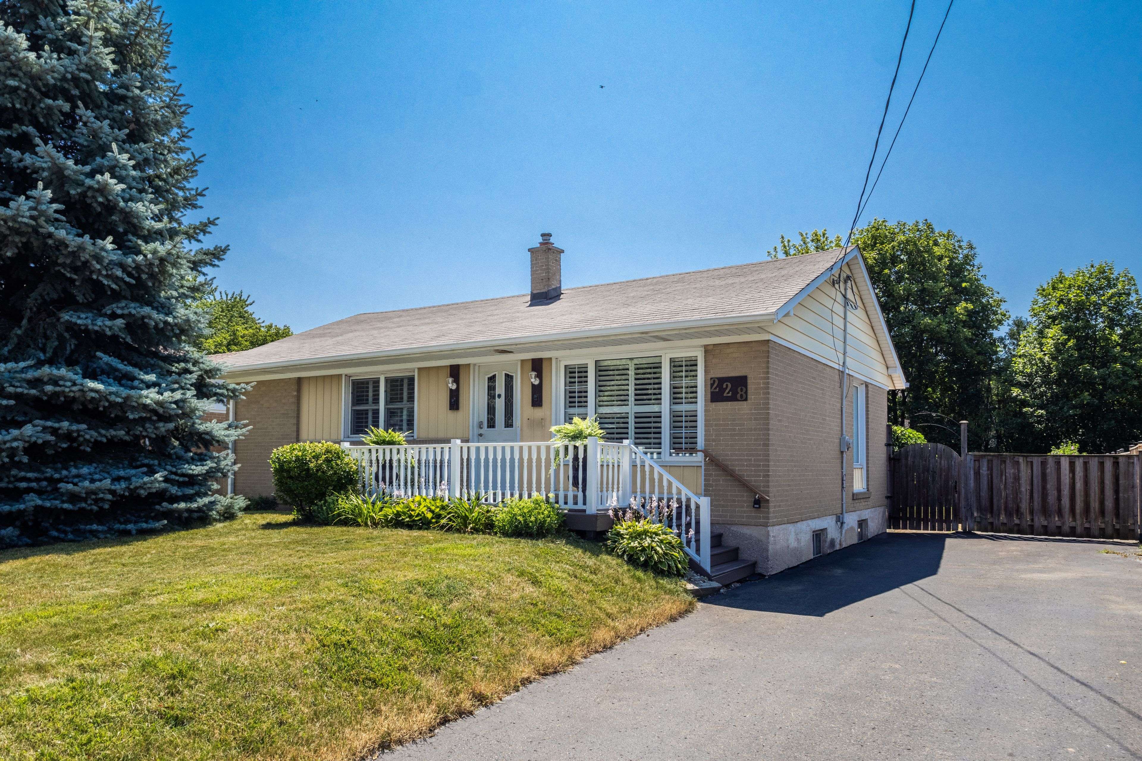 228 Bell ST, Milton, ON L9T 2A9