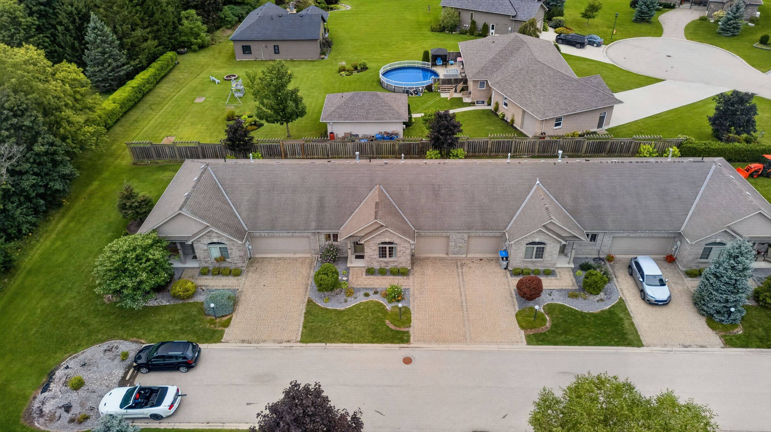19 Conrad DR, Bluewater, ON N0M 2T0