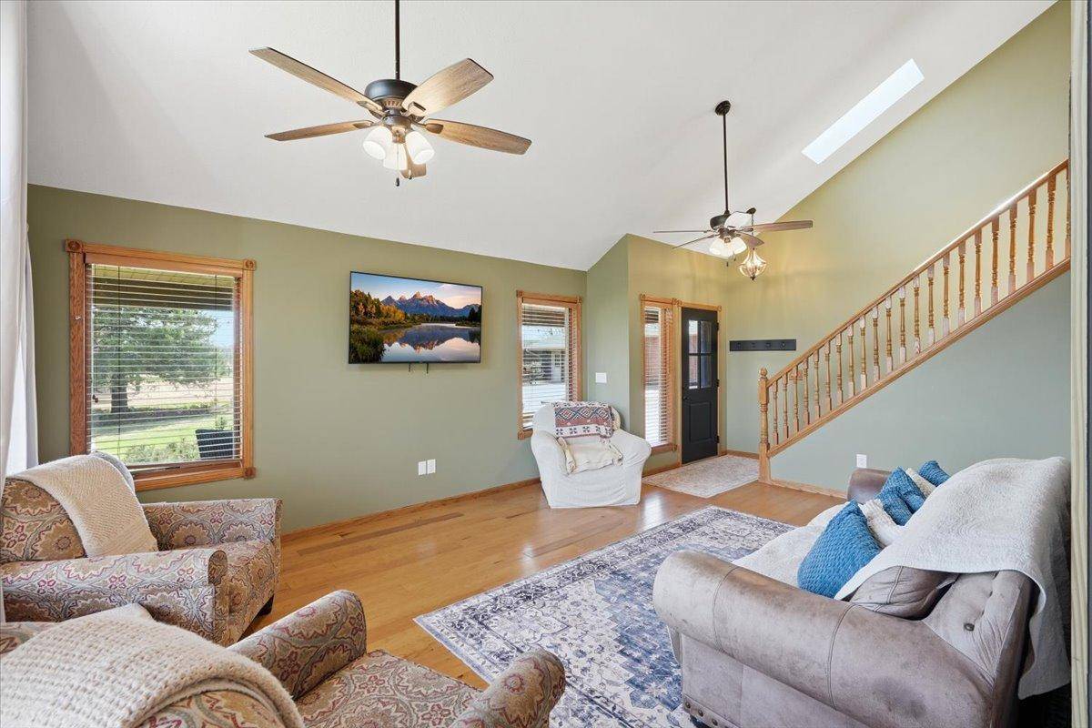 1226 Old Mill RD, New Richmond, WI 54017