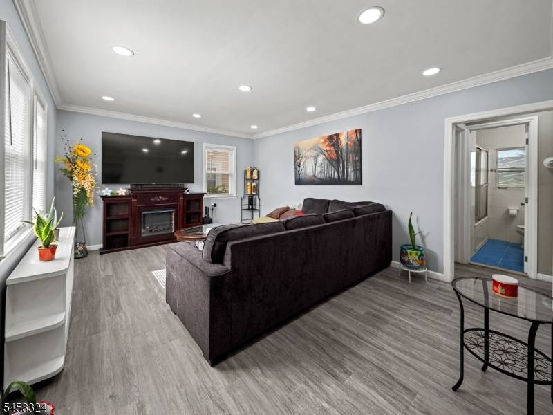 18-20 Emerson Ave, Paterson City, NJ 07502