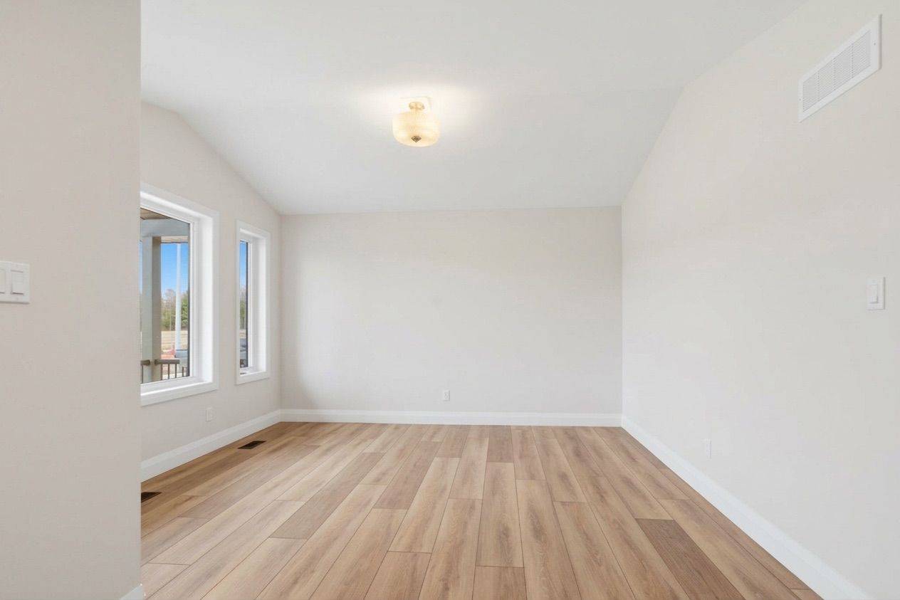 41 Clayton John AVE, Brighton, ON K0K 1H0