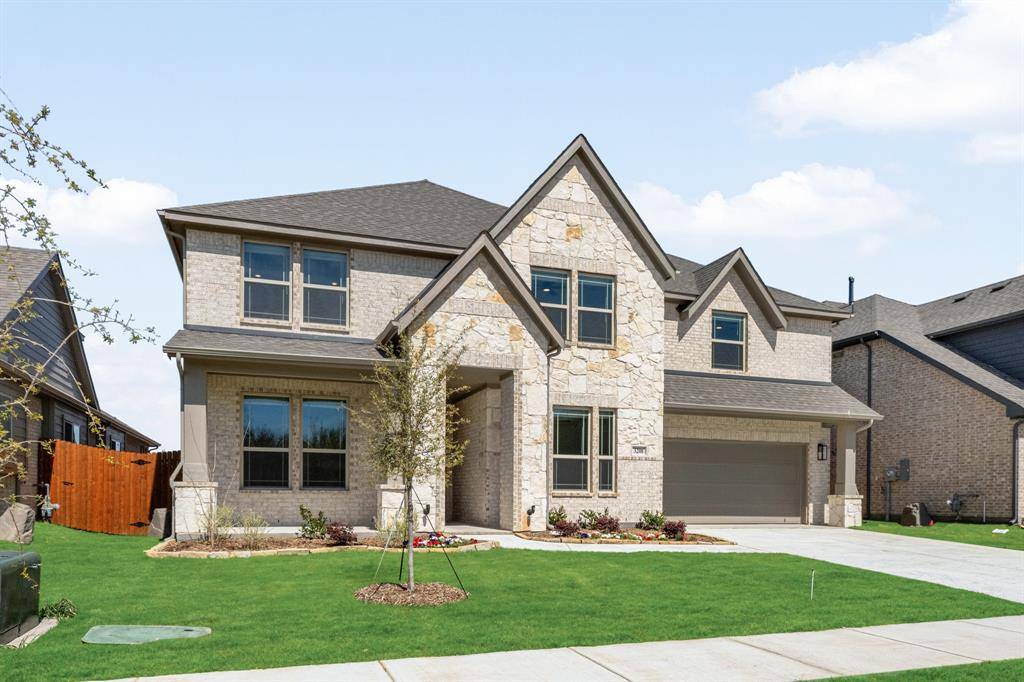 3208 Emerald Trace Drive, Denton, TX 76226