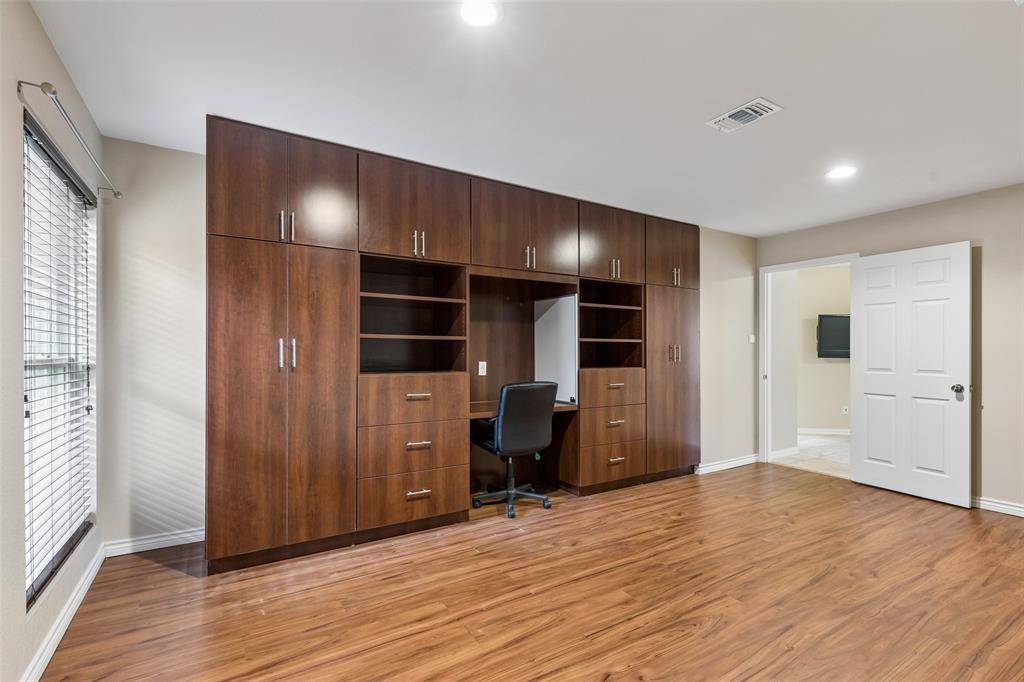 1109 Holly Drive, Carrollton, TX 75010
