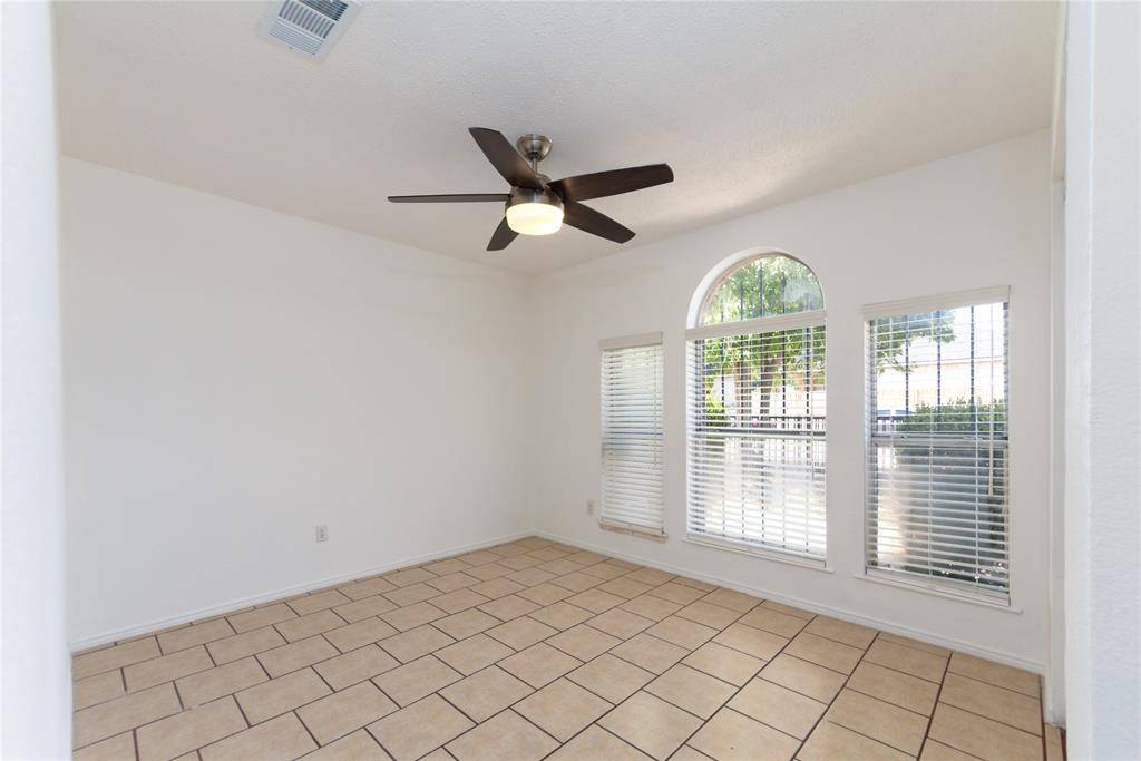 2428 Summit Lane, Dallas, TX 75227