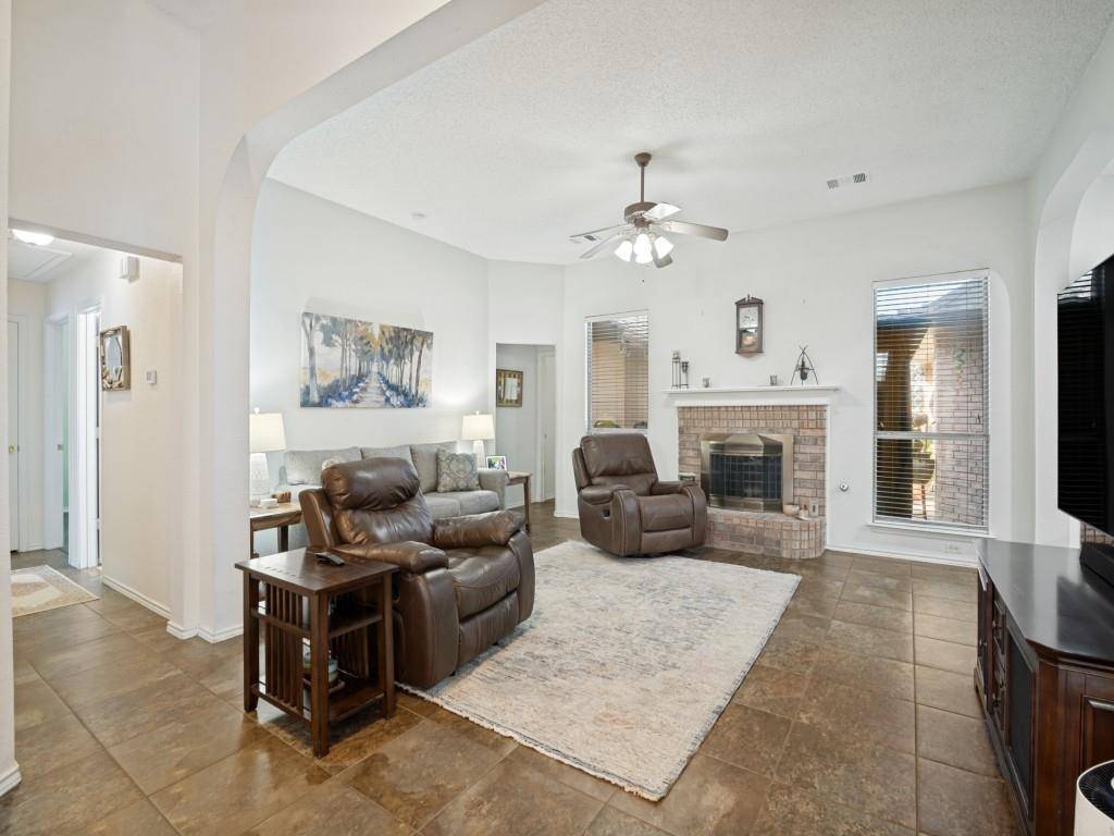 10313 Evergreen Drive, Rowlett, TX 75089
