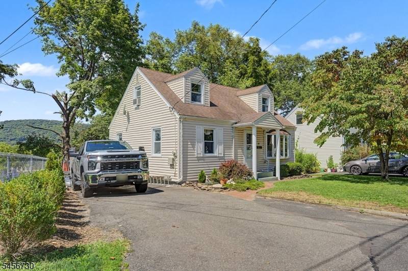 114 Warhol Ave, Mahwah Twp., NJ 07430