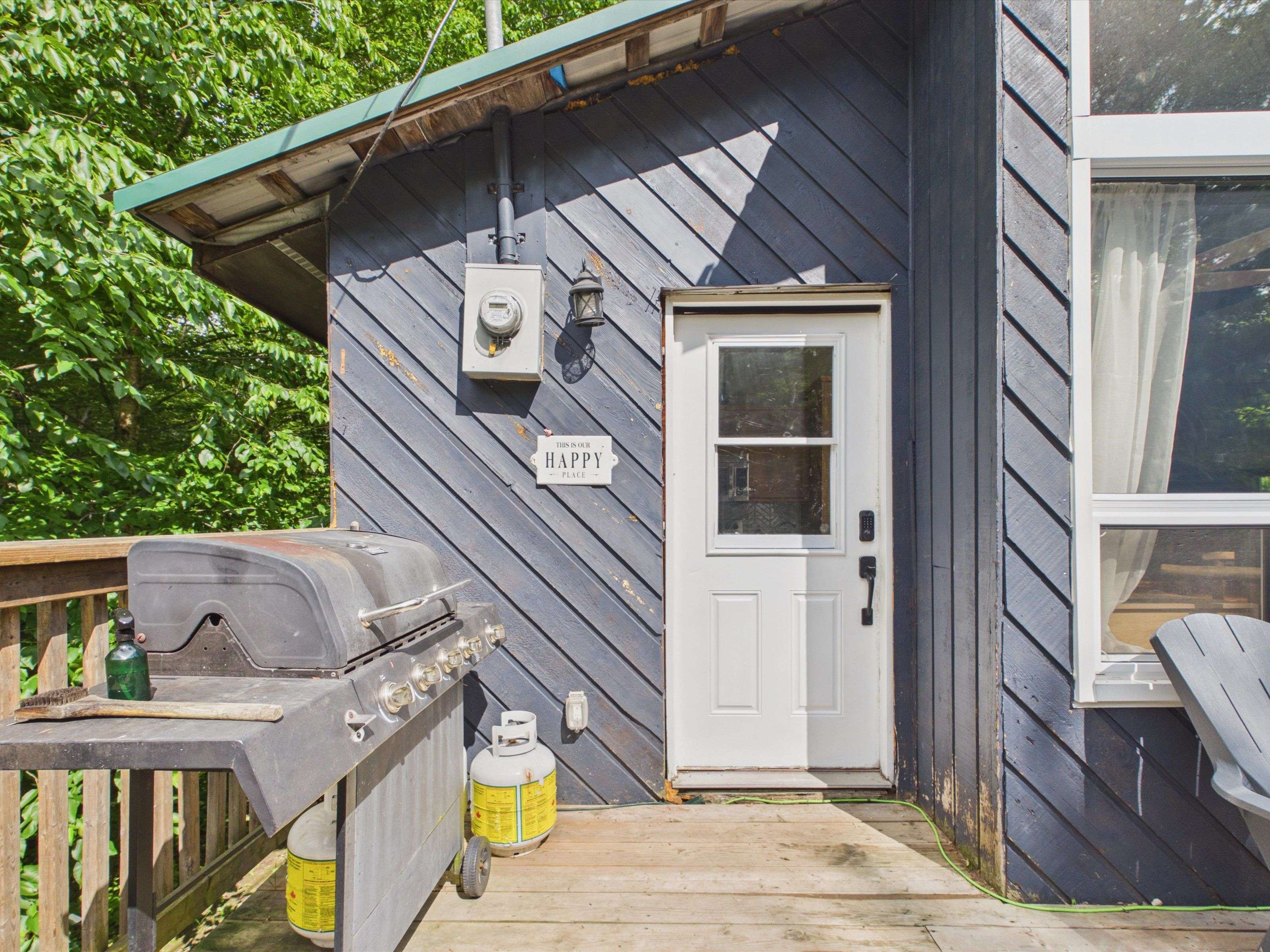 1063 SHERWOOD FOREST RD, Bracebridge, ON P1L 1X3